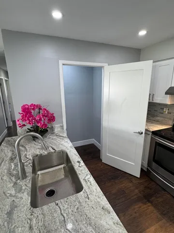 $374,000 | 4655 Ashburton Place, Sterling Heights, MI 48310