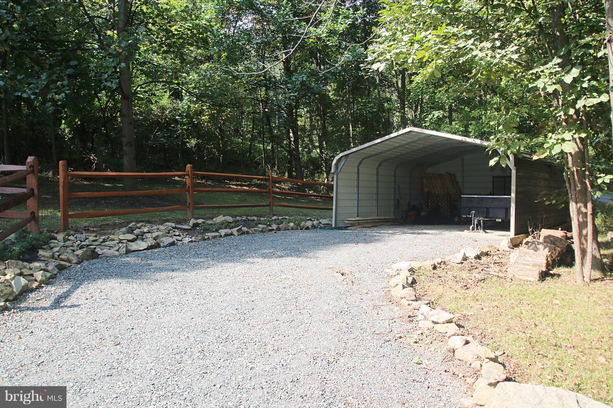 164 Hardt Hill Road Bechtelsville, PA 19505 - Photo 20 of 46 Carport
