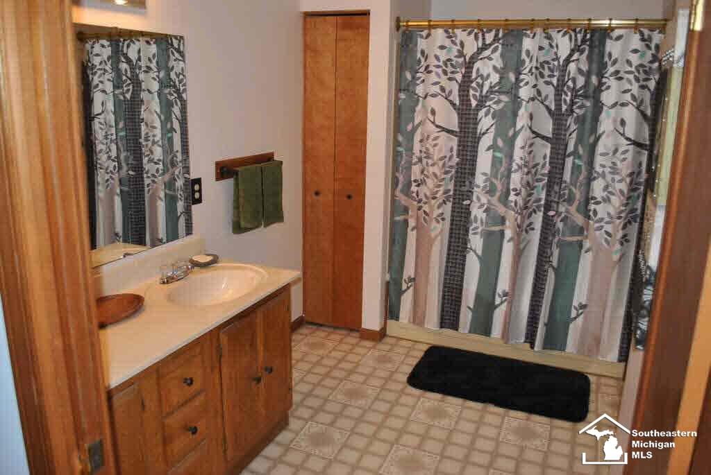 13140 West Dunbar Road Dundee, MI 48131 - Photo 11 of 24 Gallery Image 11