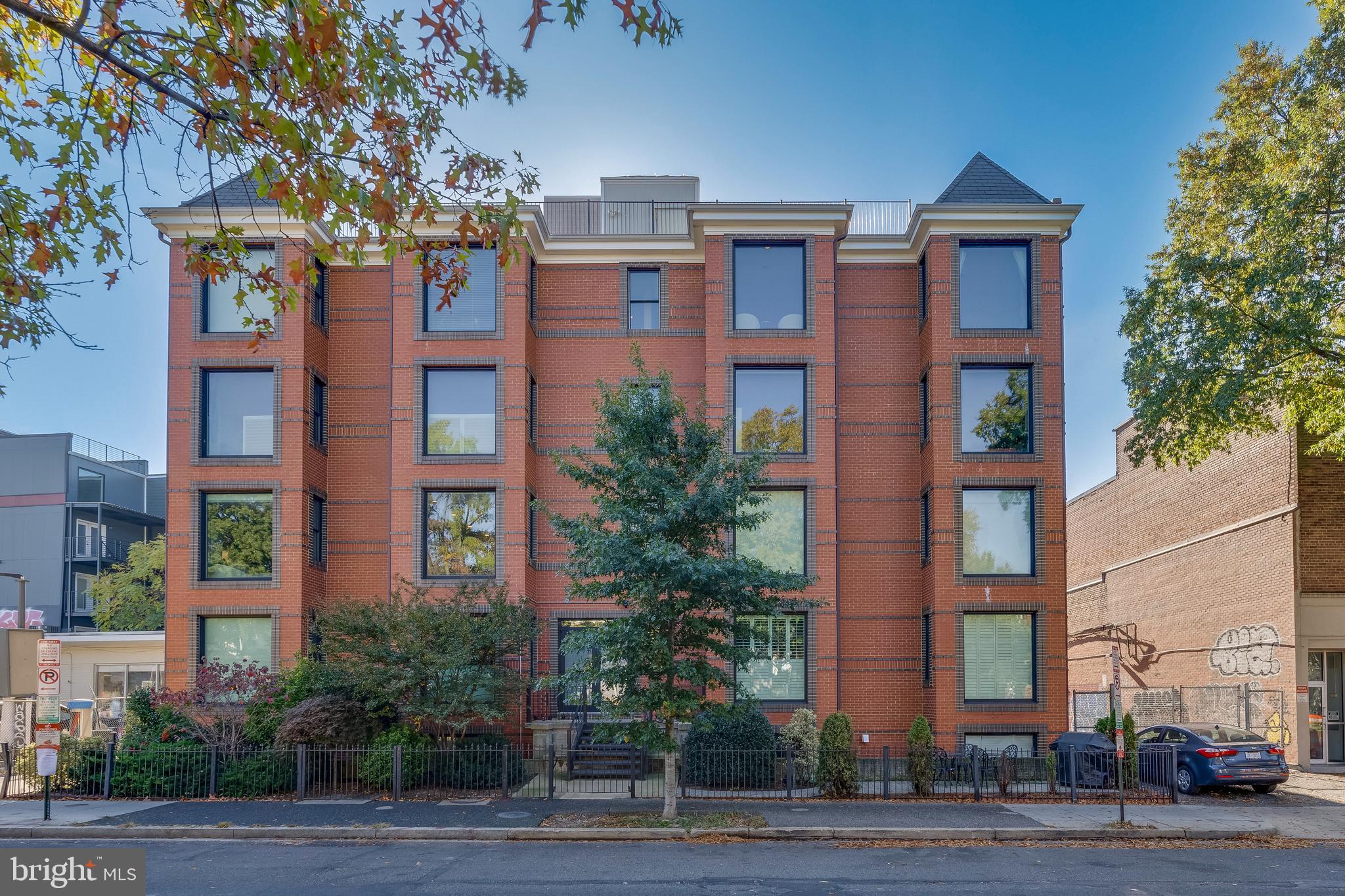 440 Rhode Island Avenue Northwest, Unit 201 Washington, DC 20001 - Photo 2 of 42