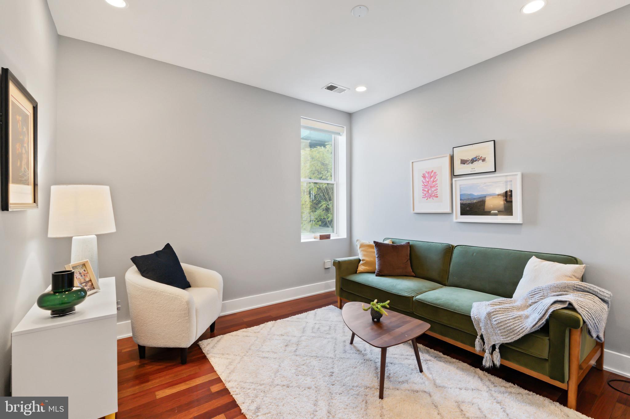 440 Rhode Island Avenue Northwest, Unit 201 Washington, DC 20001 - Photo 28 of 42