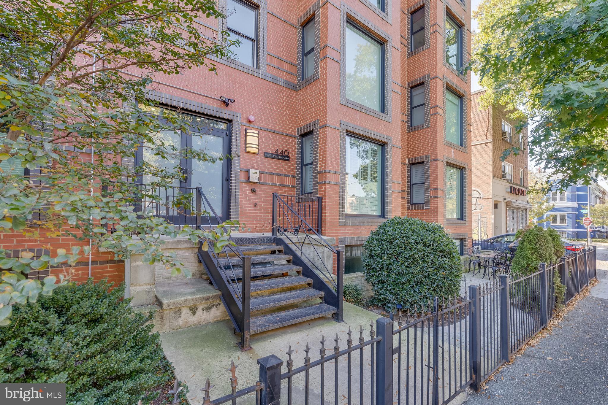 440 Rhode Island Avenue Northwest, Unit 201 Washington, DC 20001 - Photo 5 of 42