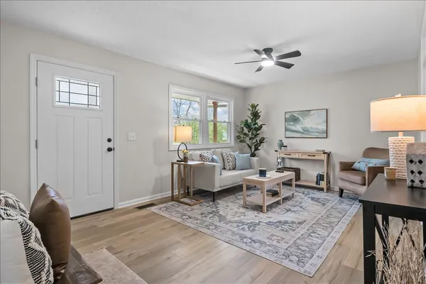 $285,000 | 118 A G Myatt Drive, Dickson, TN 37055