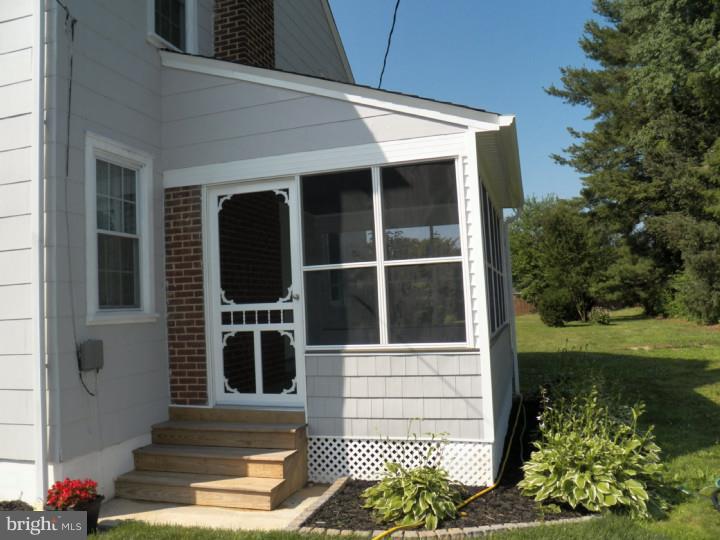 2398 Limestone Road Wilmington, DE 19808 - Photo 3 of 25 Gallery Image 3