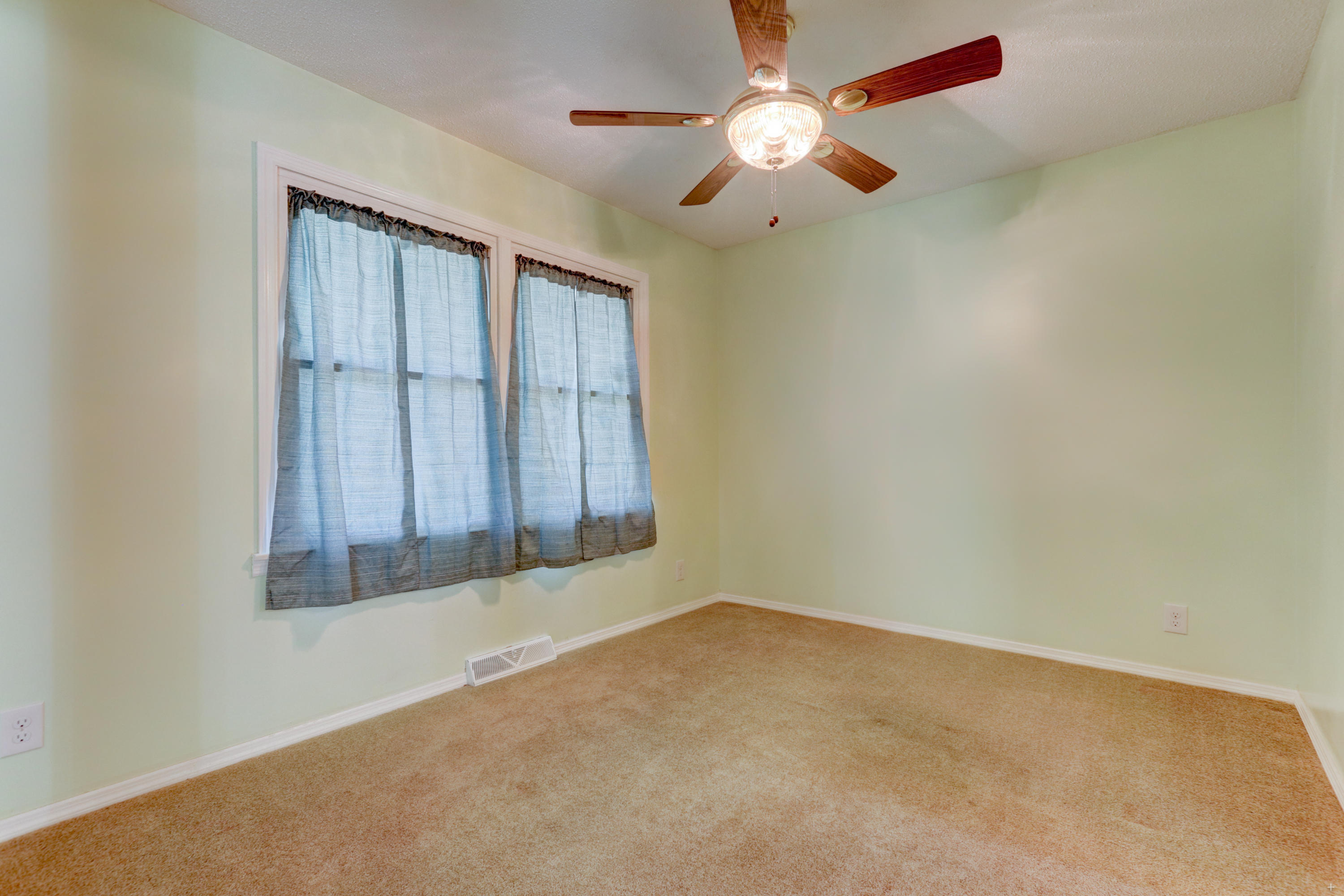 464 Robertsville Road Oak Ridge, TN 37830 - Photo 11 of 27 Positive Perceptions-10