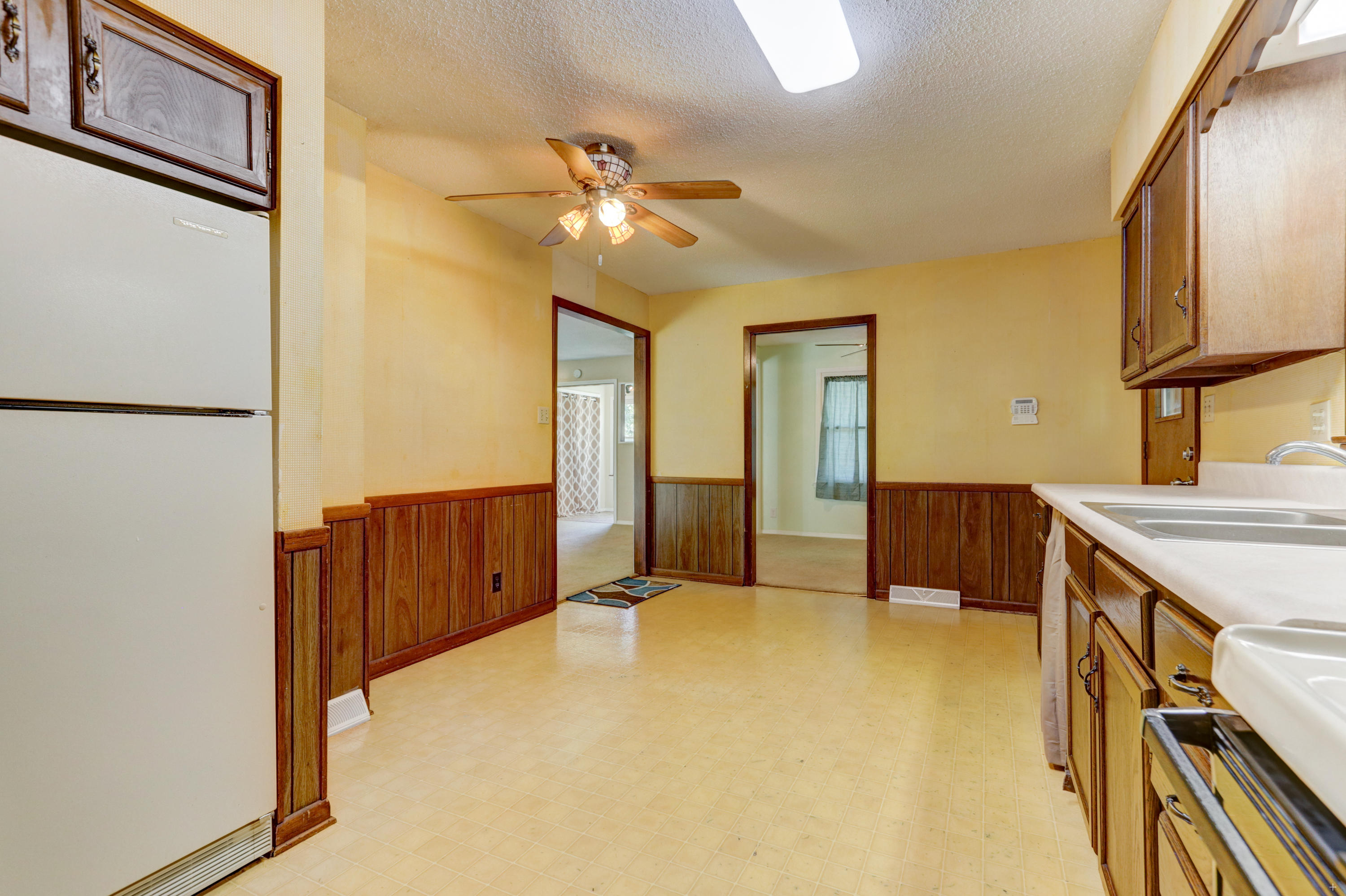 464 Robertsville Road Oak Ridge, TN 37830 - Photo 9 of 27 Positive Perceptions-7