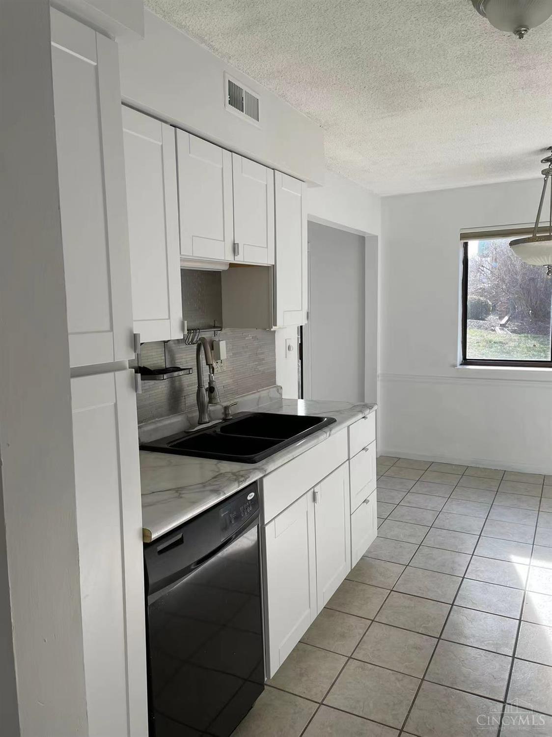 3920 Mack Road, Unit 110 Fairfield, OH 45014 - Photo 2 of 19