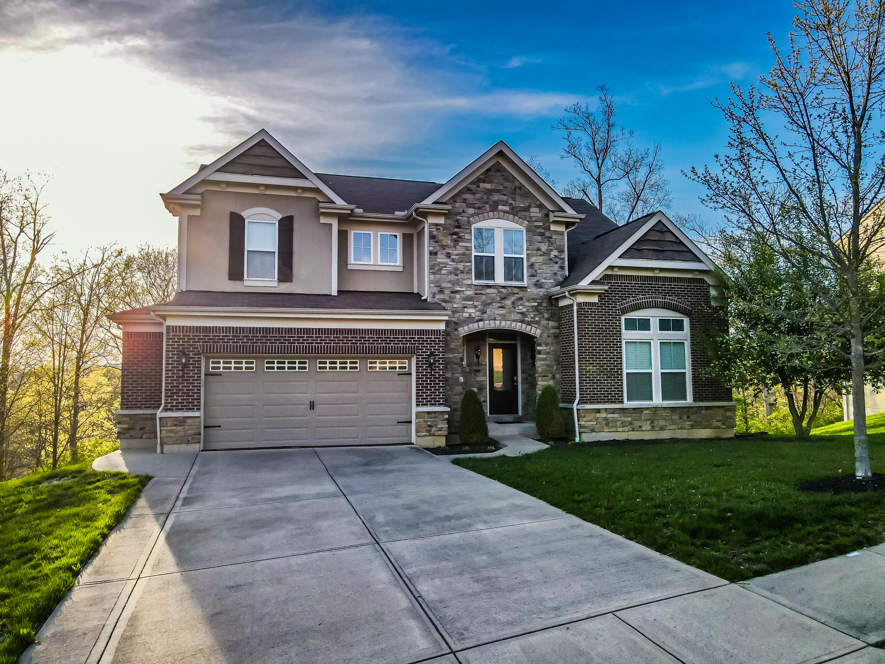 725 Sandstone Ridge Cold Spring, KY 41076 - Photo 1 of 31 Gallery Image 1