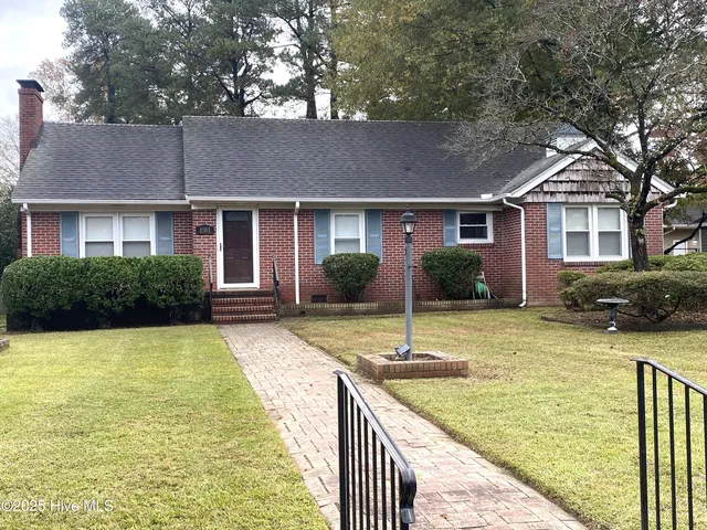 $2,175 | 1103 West Ragsdale Road, Greenville, NC 27858