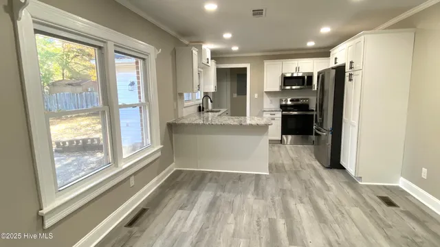 $2,175 | 1103 West Ragsdale Road, Greenville, NC 27858