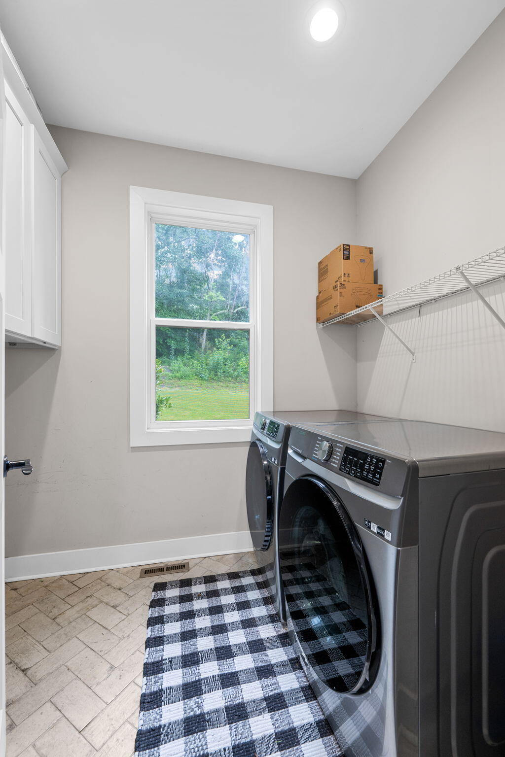 3057 Burning Bush Road Ringgold, GA 30736 - Photo 35 of 78 Laundry room on main level