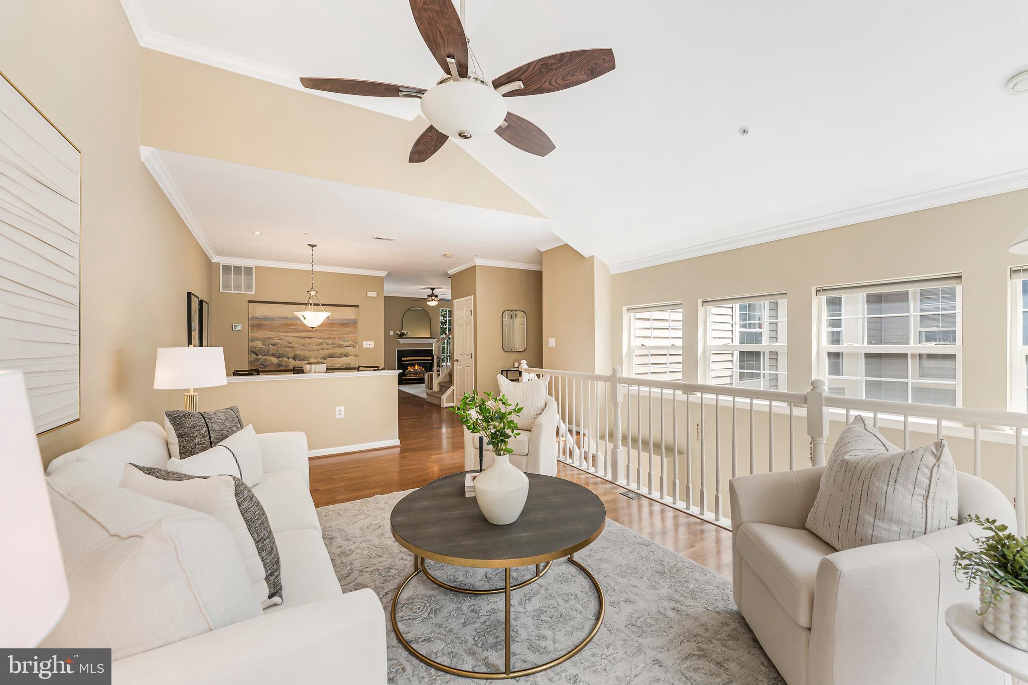 11405 Windleaf Court, Unit 25 Reston, VA 20194 - Photo 5 of 38 Gallery Image 5