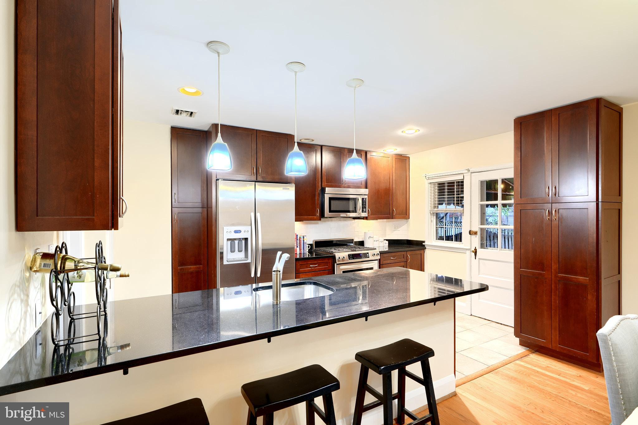 87 Murdock Road Baltimore, MD 21212 - Photo 14 of 48 Spacious with Open Island Seating!