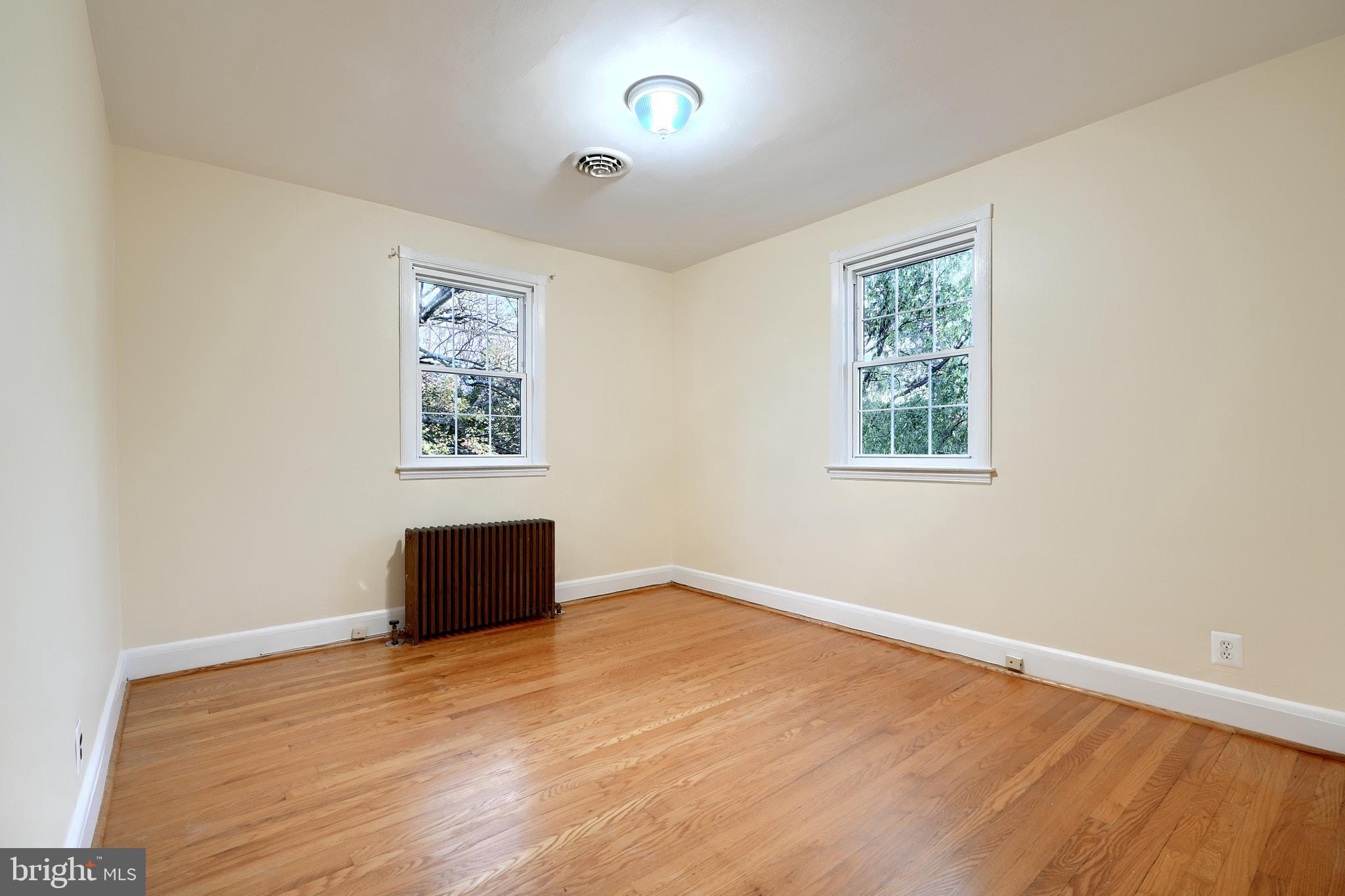 87 Murdock Road Baltimore, MD 21212 - Photo 24 of 48 Versatile Second Bedroom