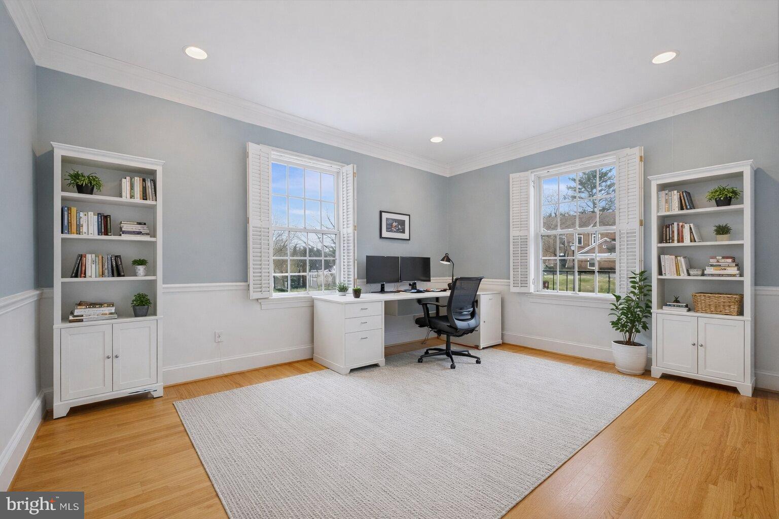 9917 Kendale Road Potomac, MD 20854 - Photo 10 of 39 a workspace with furniture and window