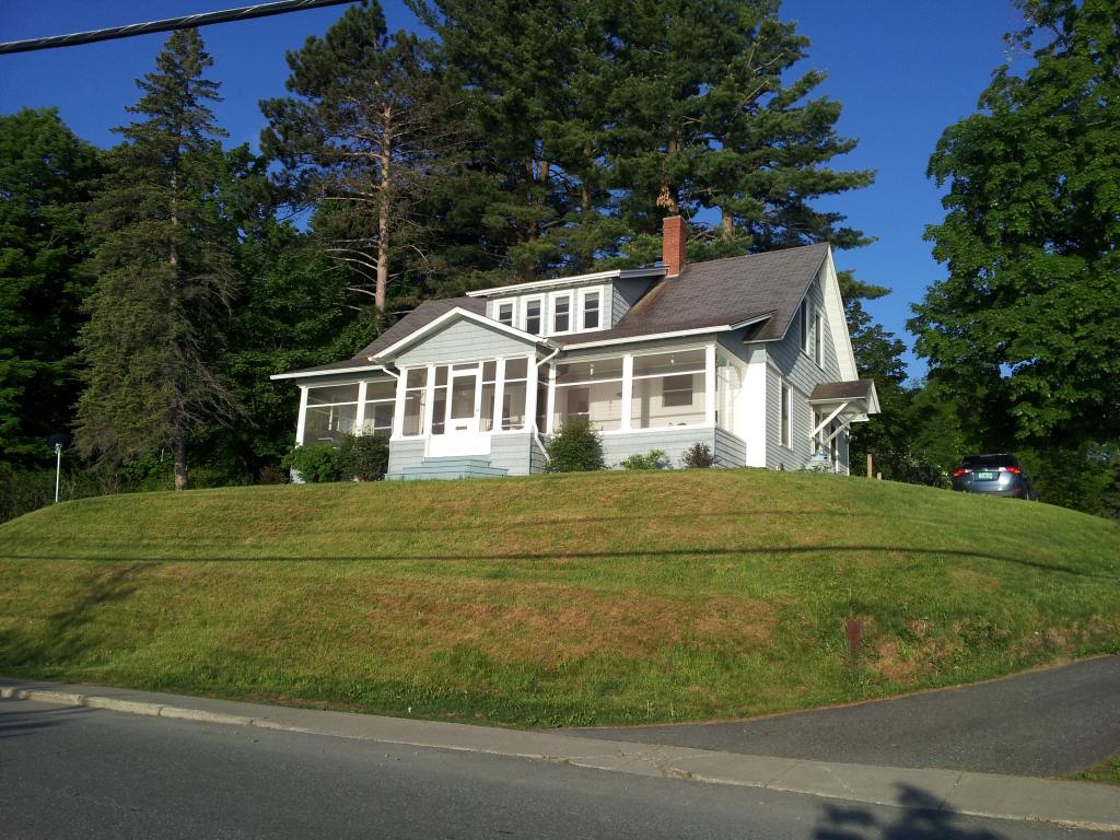 173 Lake Road Newport, VT 05855 - Photo 2 of 40 Gallery Image 2