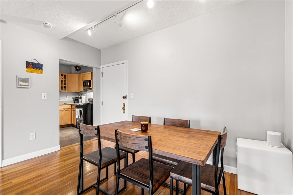 922 Beacon Street, Unit 44 Boston, MA 02215 - Photo 5 of 22