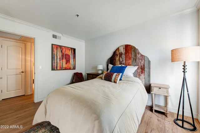 $2,100 | 2025 East Campbell Avenue, Unit 255, Phoenix, AZ 85016