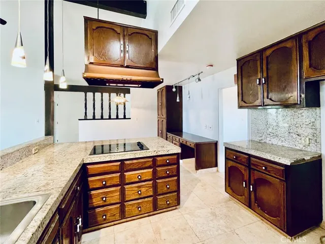 $3,300 | 34306 7th Standard Road, Bakersfield, CA 93314