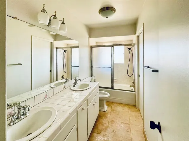 $3,300 | 34306 7th Standard Road, Bakersfield, CA 93314