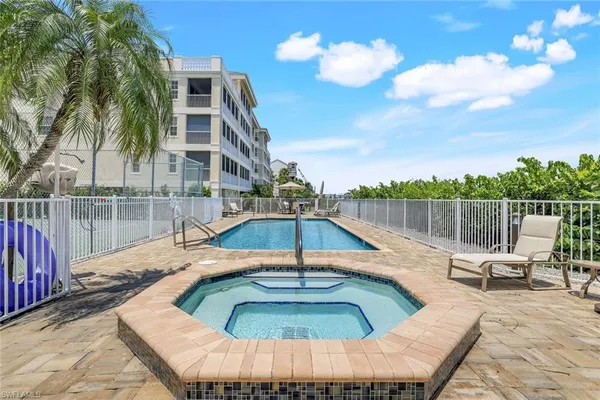 $12,000 | 9380 Gulf Shore Drive, Unit 102, Naples, FL 34108