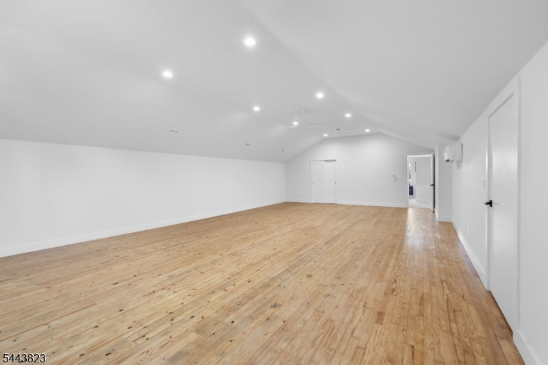 125 Main Street Hampton, NJ 08827 - Photo 27 of 39