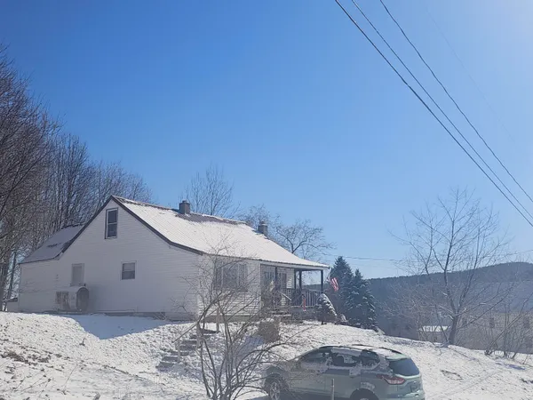 $150,000 | 32 Front Street, Sumner, ME 04292