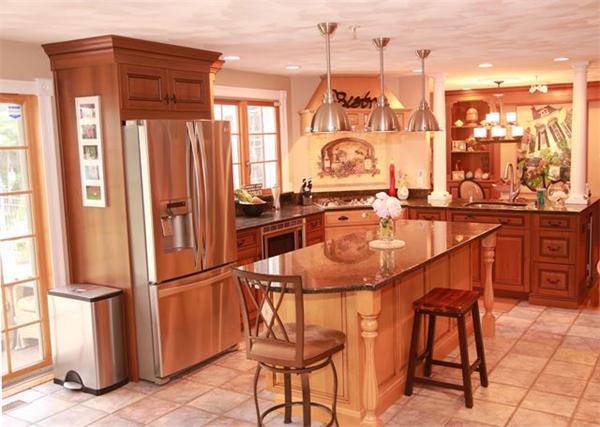 1 Rocky Road Dracut, MA 01826 - Photo 3 of 30 Gallery Image 3
