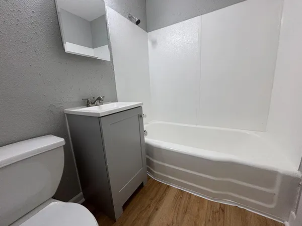$650 | 808 Ave H, Unit 103, Levelland, TX 79336