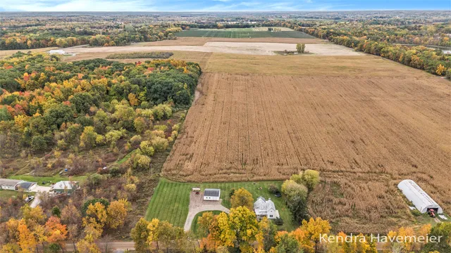 $299,900 | 12558 7 Mile Road Northeast, Belding, MI 48809