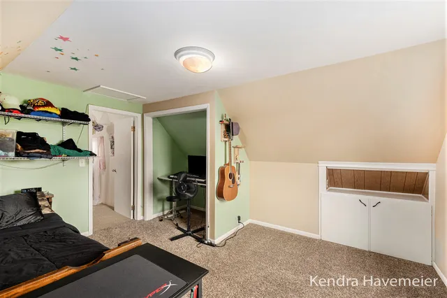 $299,900 | 12558 7 Mile Road Northeast, Belding, MI 48809