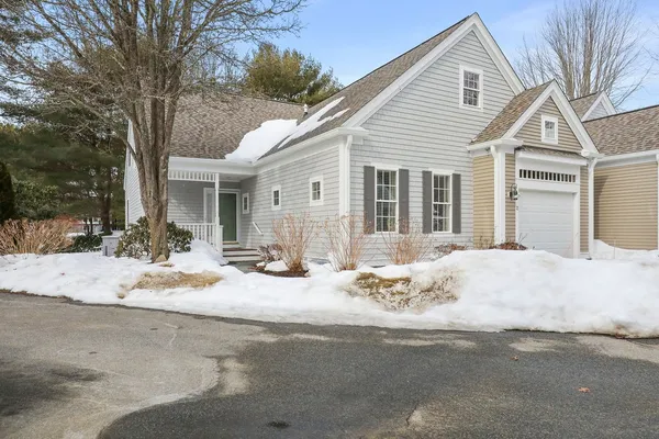 $639,000 | 2 Applewood Court, Buzzards Bay, MA 02532