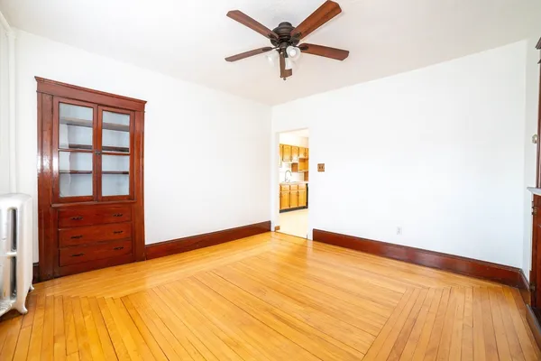 $2,200 | 7 Ridgeland Road, Unit 1, Shrewsbury, MA 01545