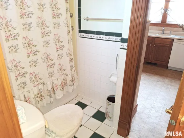 $105,000 | 471 North 7th Avenue, Canton, IL 61520