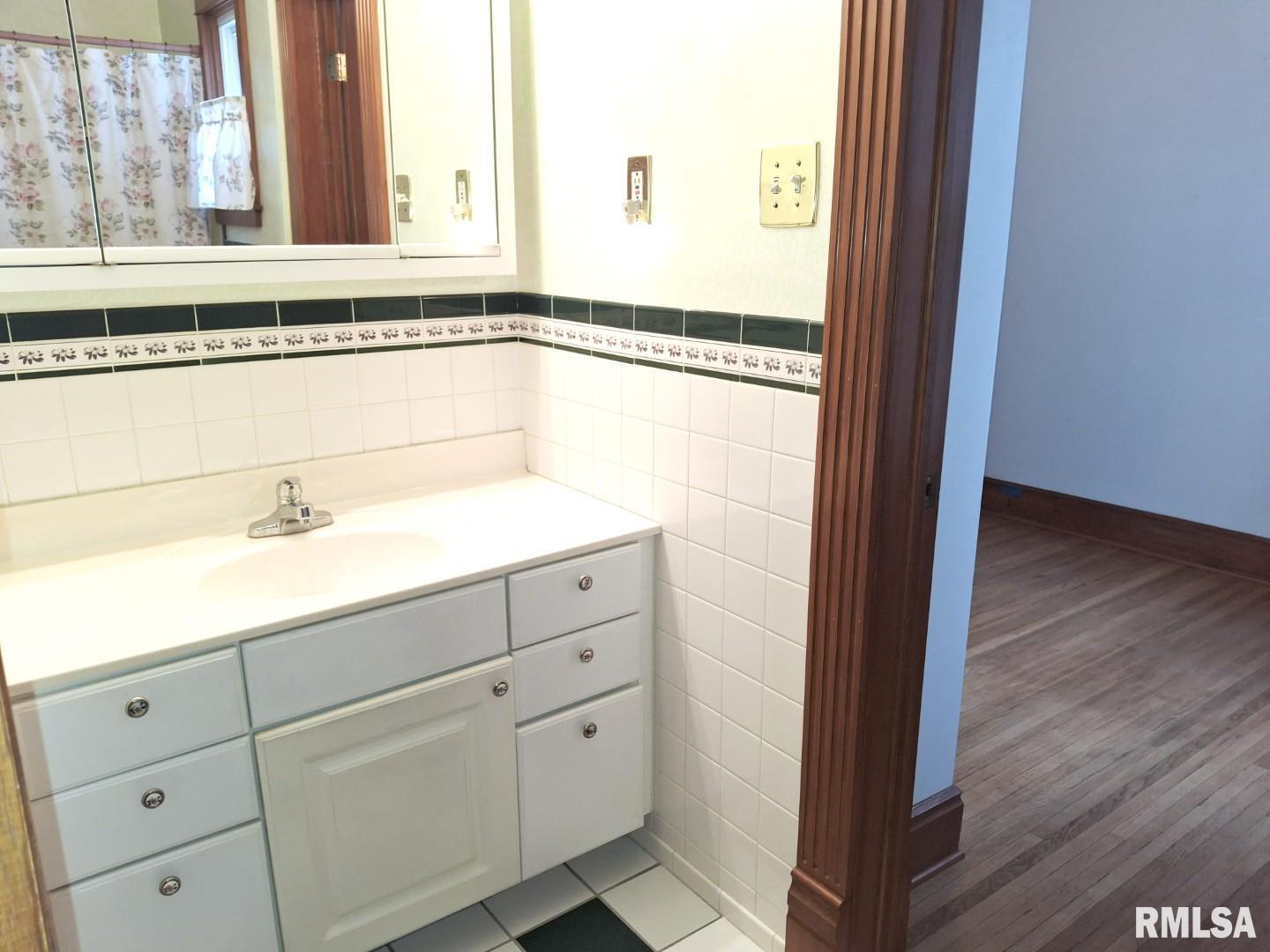 471 North 7th Avenue Canton, IL 61520 - Photo 21 of 47