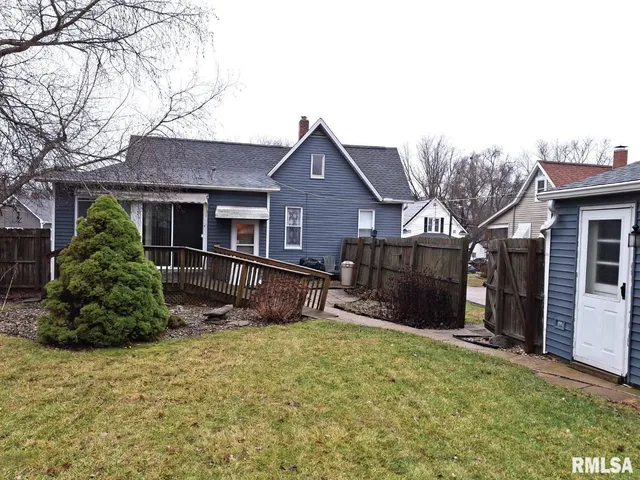 $105,000 | 471 North 7th Avenue, Canton, IL 61520