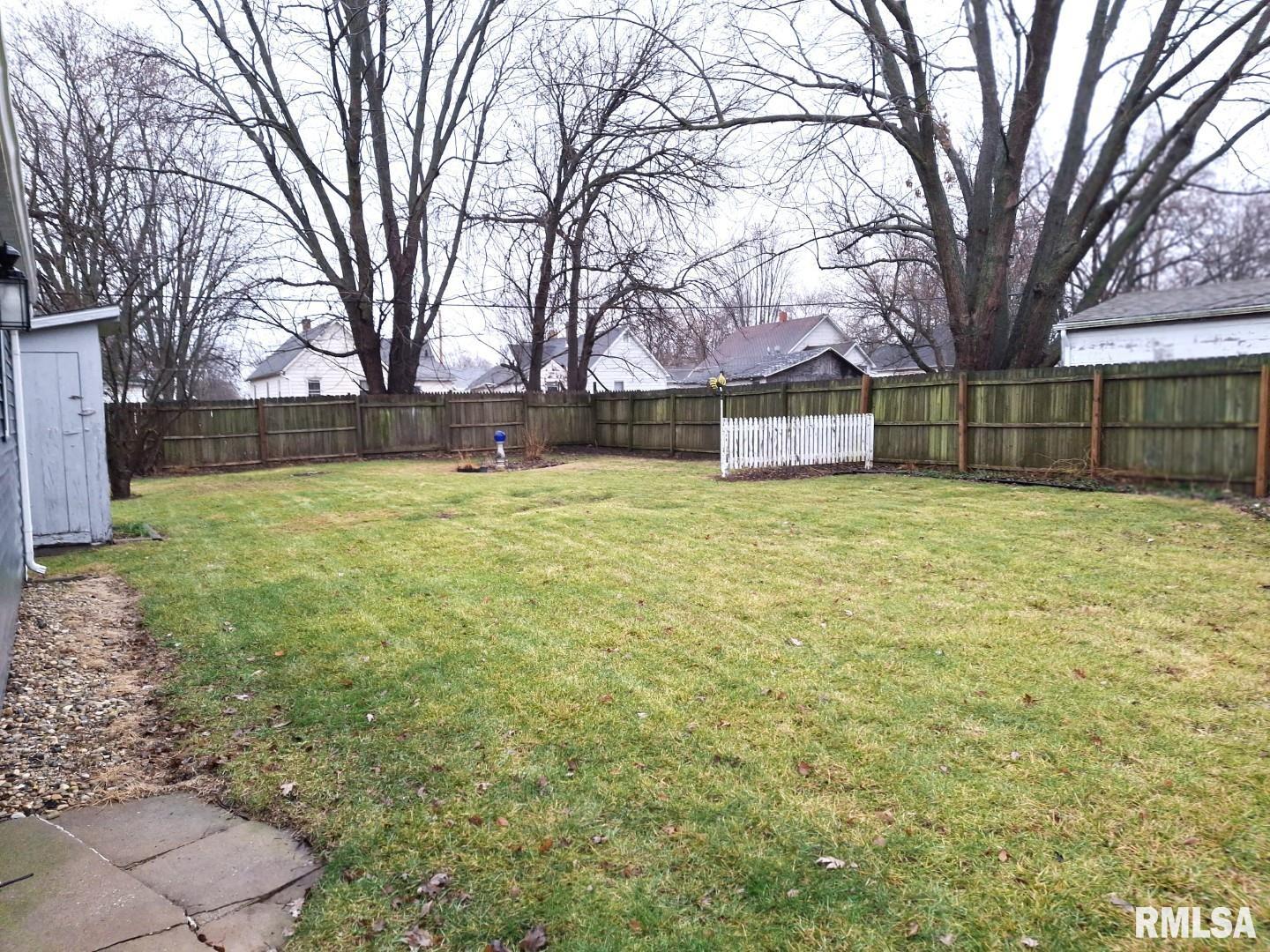 471 North 7th Avenue Canton, IL 61520 - Photo 46 of 47