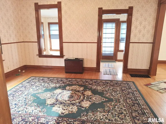 $105,000 | 471 North 7th Avenue, Canton, IL 61520