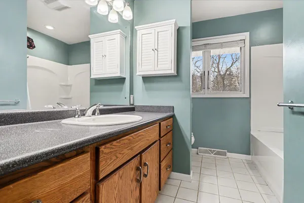 $369,500 | 7052 North 30th Street, Richland, MI 49083