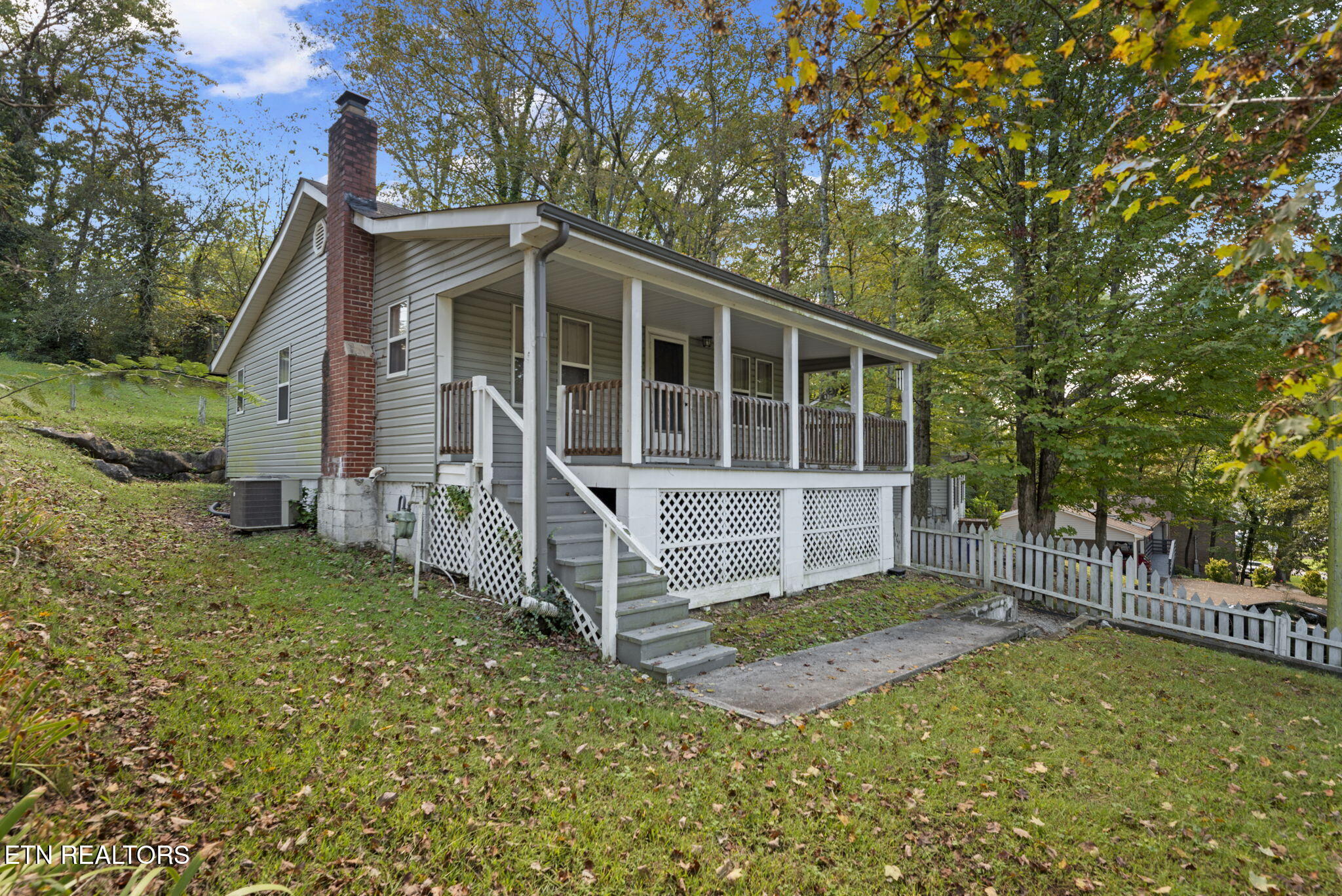 3-web-or-mls-Sharp711 (7)