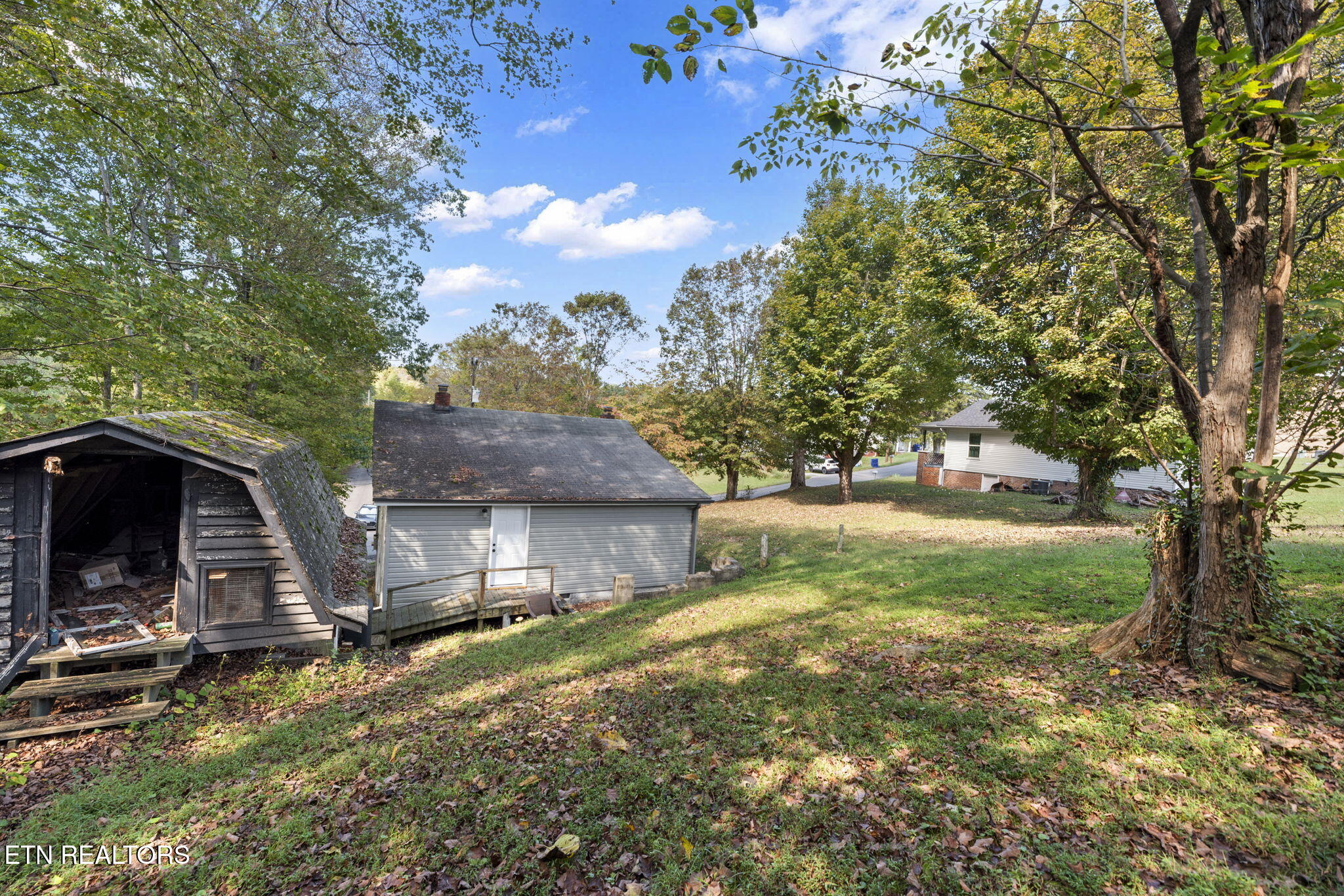 711 Sharp Street Clinton, TN 37716 - Photo 30 of 31 30-web-or-mls-Sharp711 (25)
