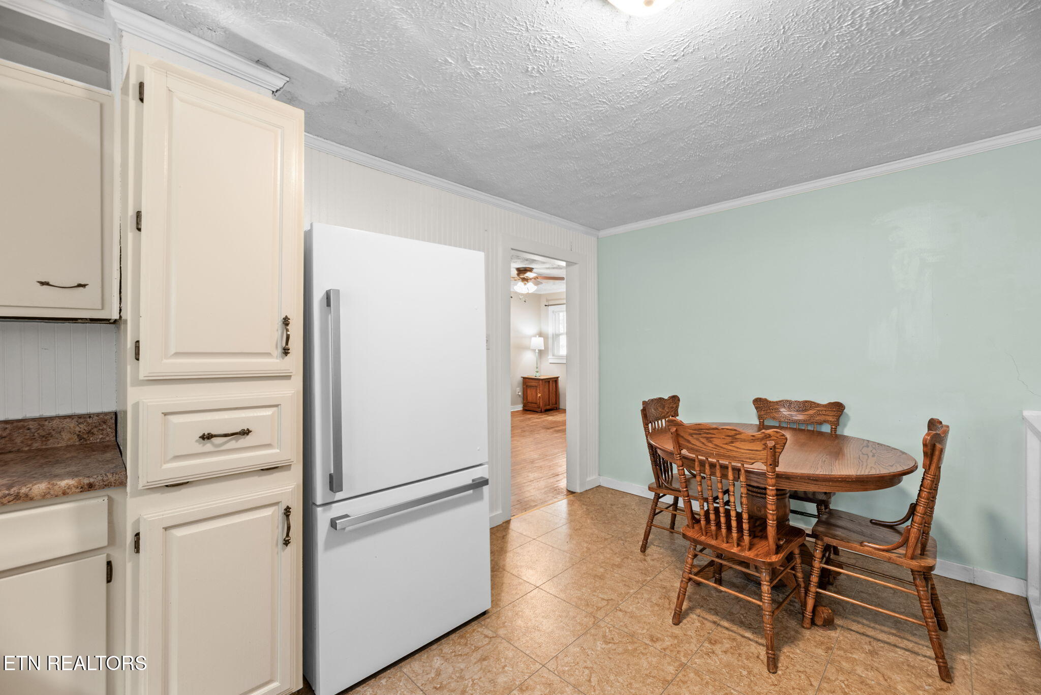 711 Sharp Street Clinton, TN 37716 - Photo 10 of 31 10-web-or-mls-Sharp711 (66)