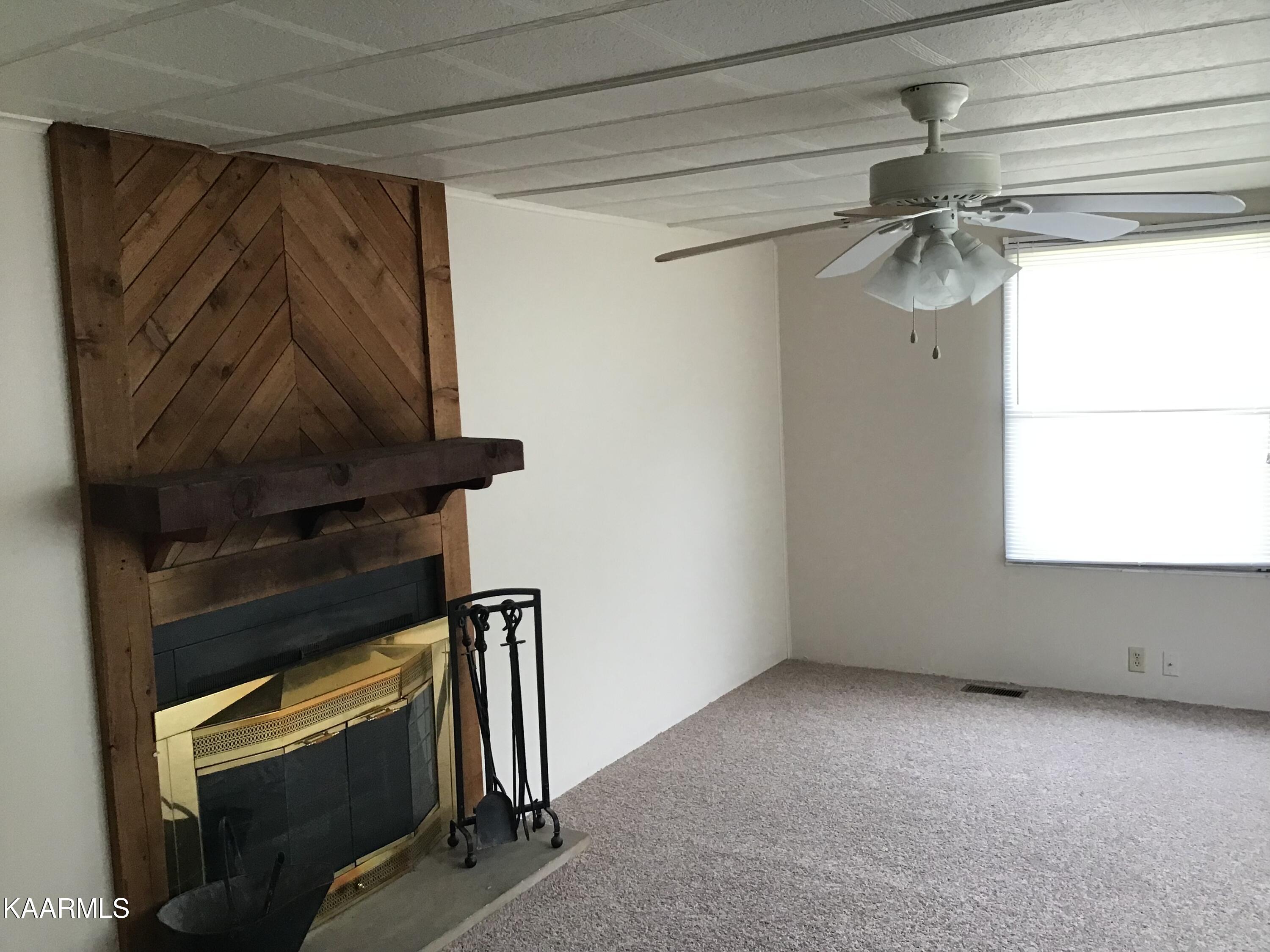 311 Rugby Road Crossville, TN 38558 - Photo 8 of 12 837F1C12-291E-4F10-A991-9BE12A8EC130