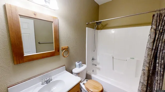 $290,000 | 418 Emigrant Drive, Glenrock, WY 82637