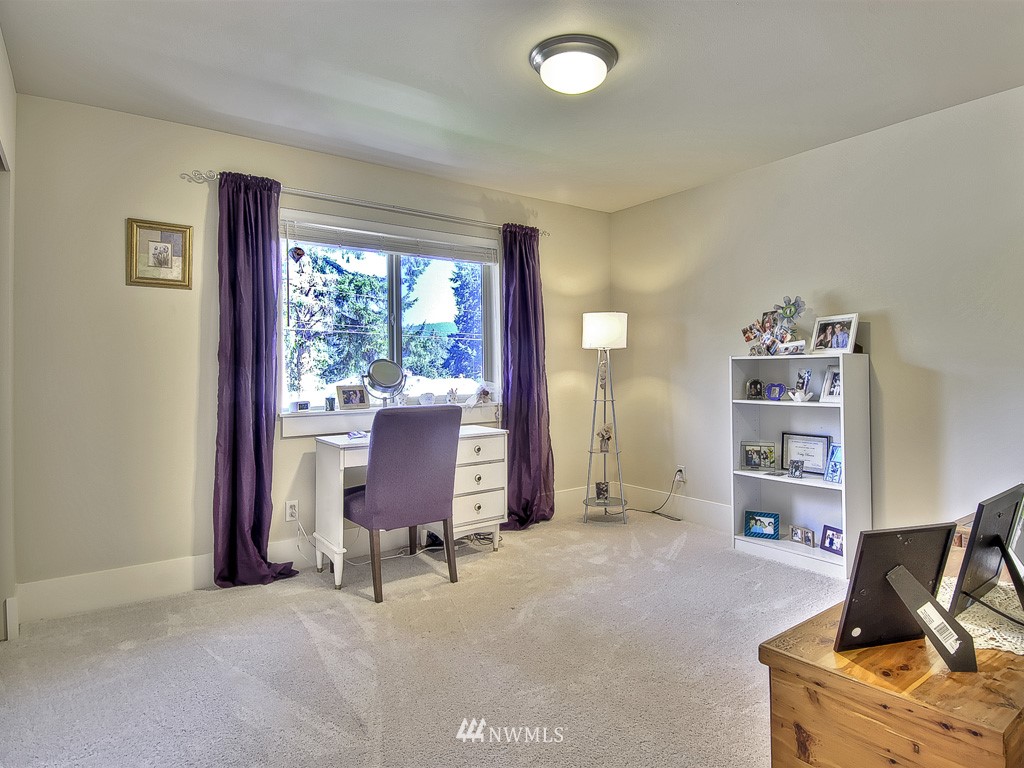 16210 Southeast 135th Place Renton, WA 98059 - Photo 11 of 15