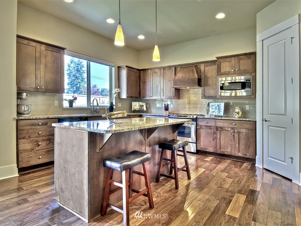 16210 Southeast 135th Place Renton, WA 98059 - Photo 3 of 15