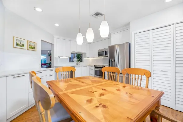 $4,300 | 4106 Carriage Drive, Unit C2, Pompano Beach, FL 33069