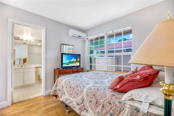 $4,300 | 4106 Carriage Drive, Unit C2, Pompano Beach, FL 33069