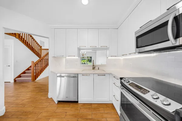 $4,300 | 4106 Carriage Drive, Unit C2, Pompano Beach, FL 33069
