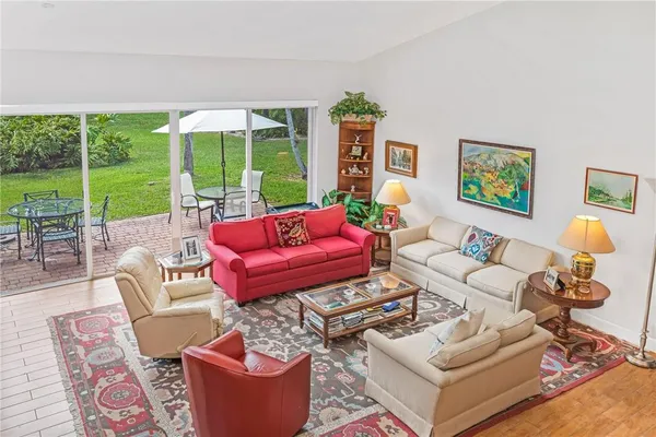 $4,300 | 4106 Carriage Drive, Unit C2, Pompano Beach, FL 33069